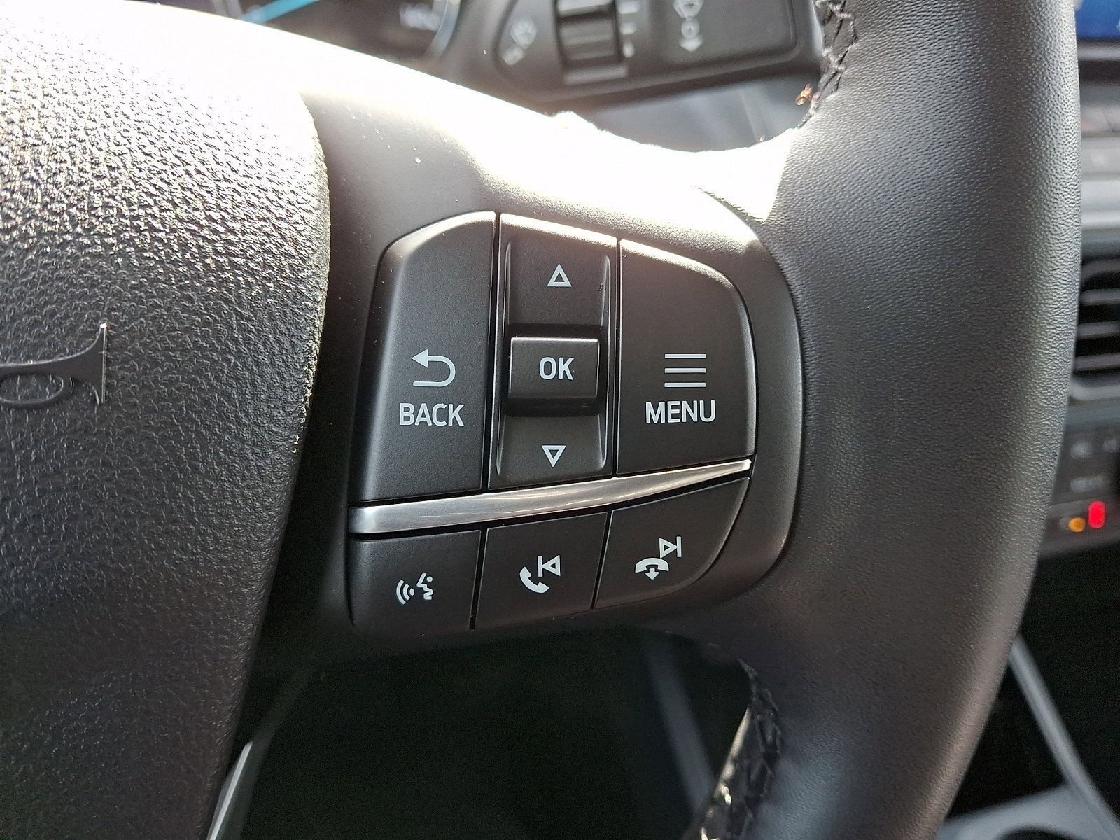 Certified 2024 Ford Maverick Tremor w/ Tremor Off-Road Package image 30