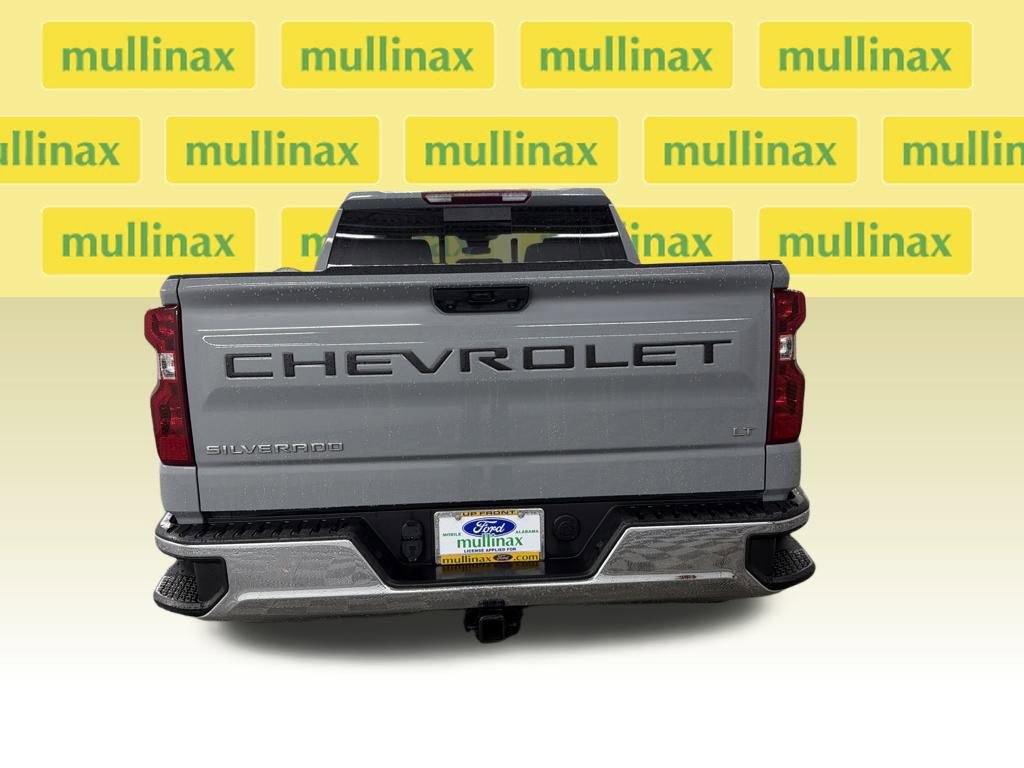 Used 2024 Chevrolet Silverado 1500 LT w/ Convenience Package II image 7