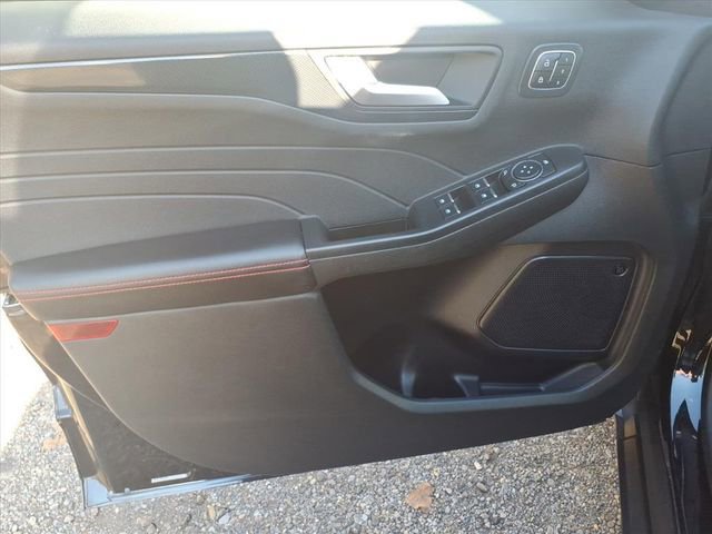 Certified 2023 Ford Escape ST-Line Select w/ Tech Pack #2 image 14