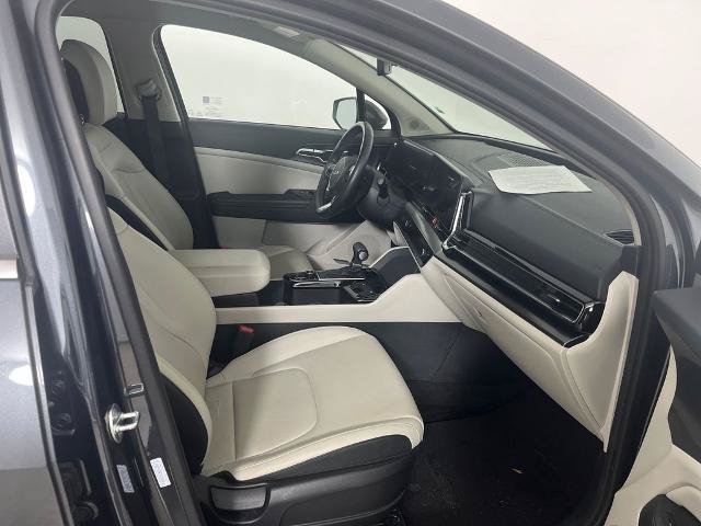 Used 2025 Kia Sportage EX FWD image 5