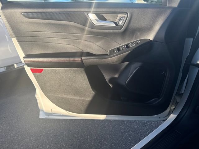 Certified 2024 Ford Escape ST-Line w/ Tech Pack #1 image 10