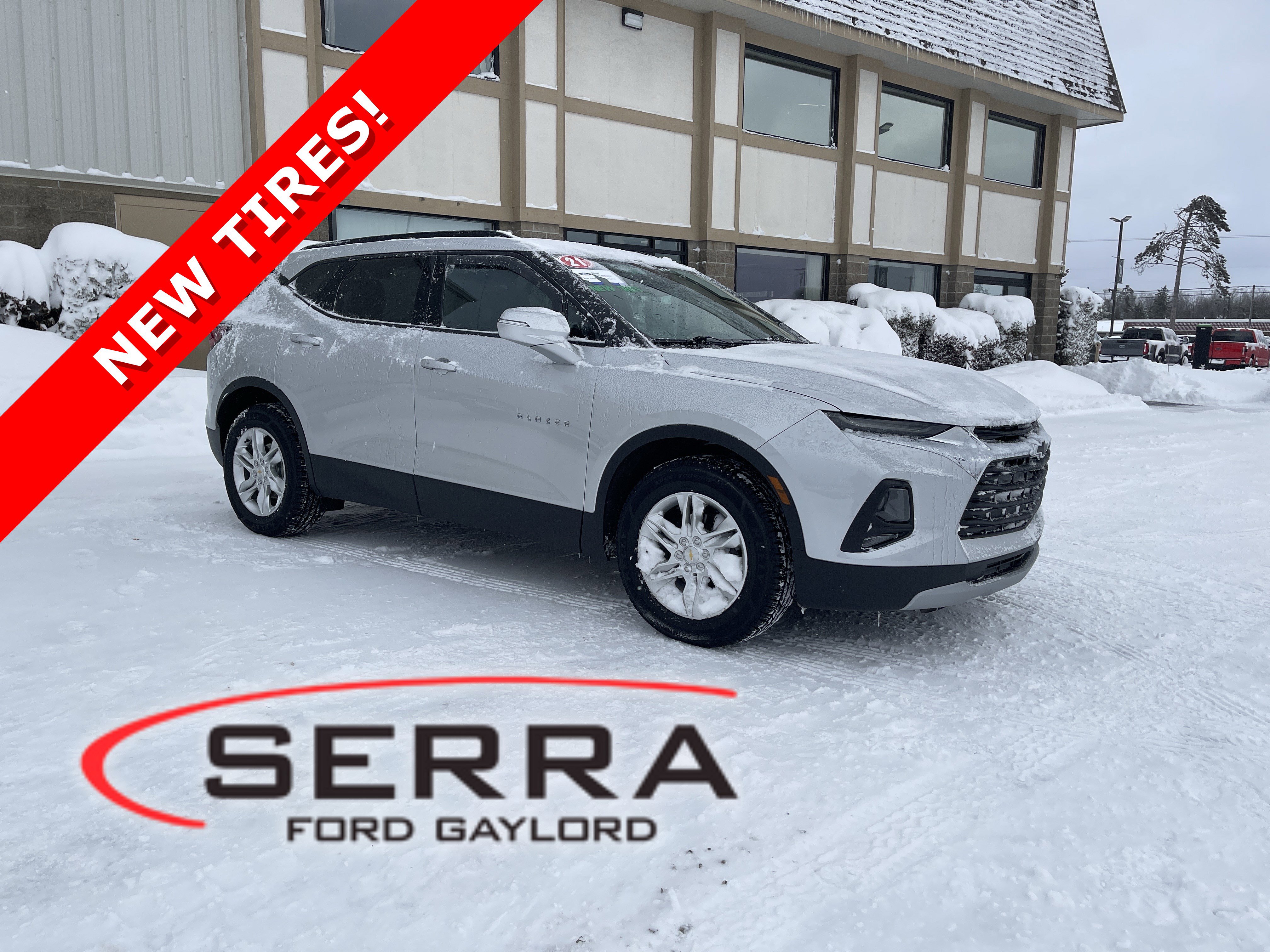 Used 2021 Chevrolet Blazer LT image 1