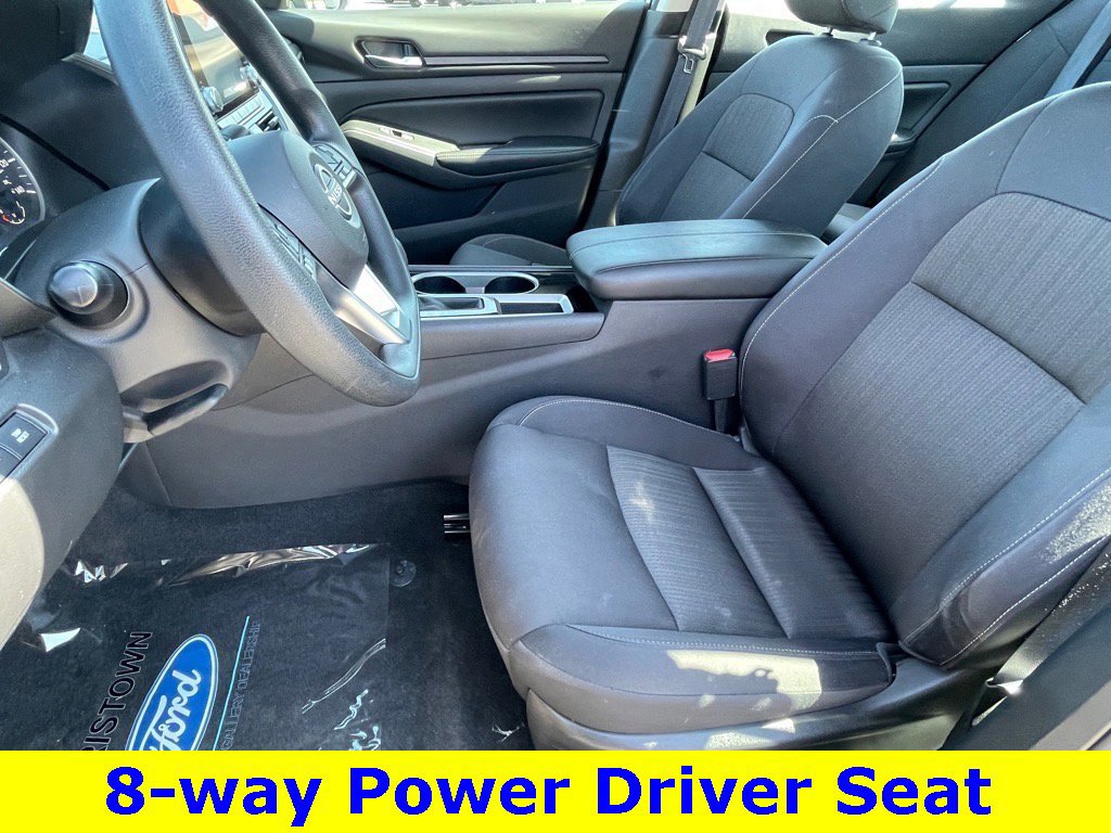 Used 2024 Nissan Altima 2.5 SV image 15