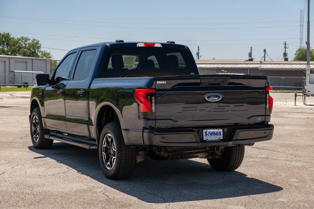 Certified 2023 Ford F150 Lightning XLT AWD/4WD image 6
