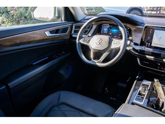 Used 2024 Volkswagen Atlas SE image 14