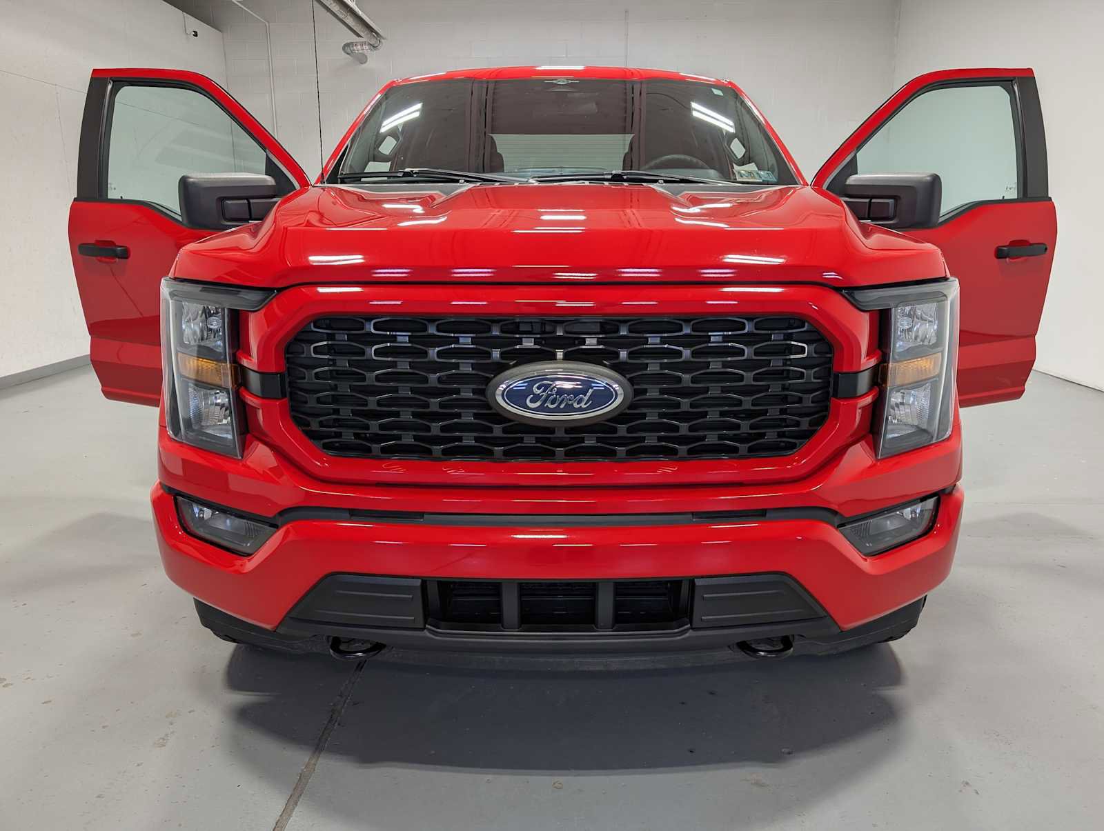 Certified 2023 Ford F150 XL w/ STX Appearance Package image 15