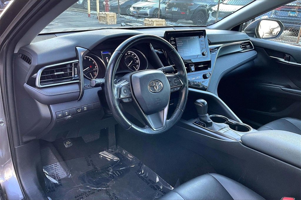 Used 2023 Toyota Camry SE image 13