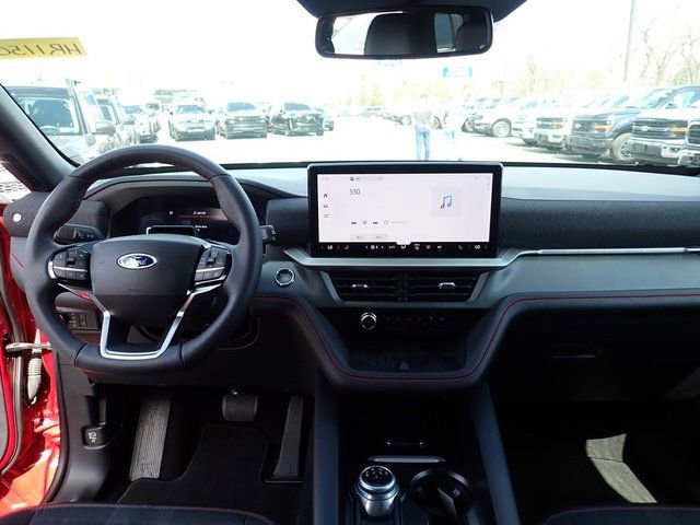 Certified 2025 Ford Explorer ST-Line w/ Premium Package image 22