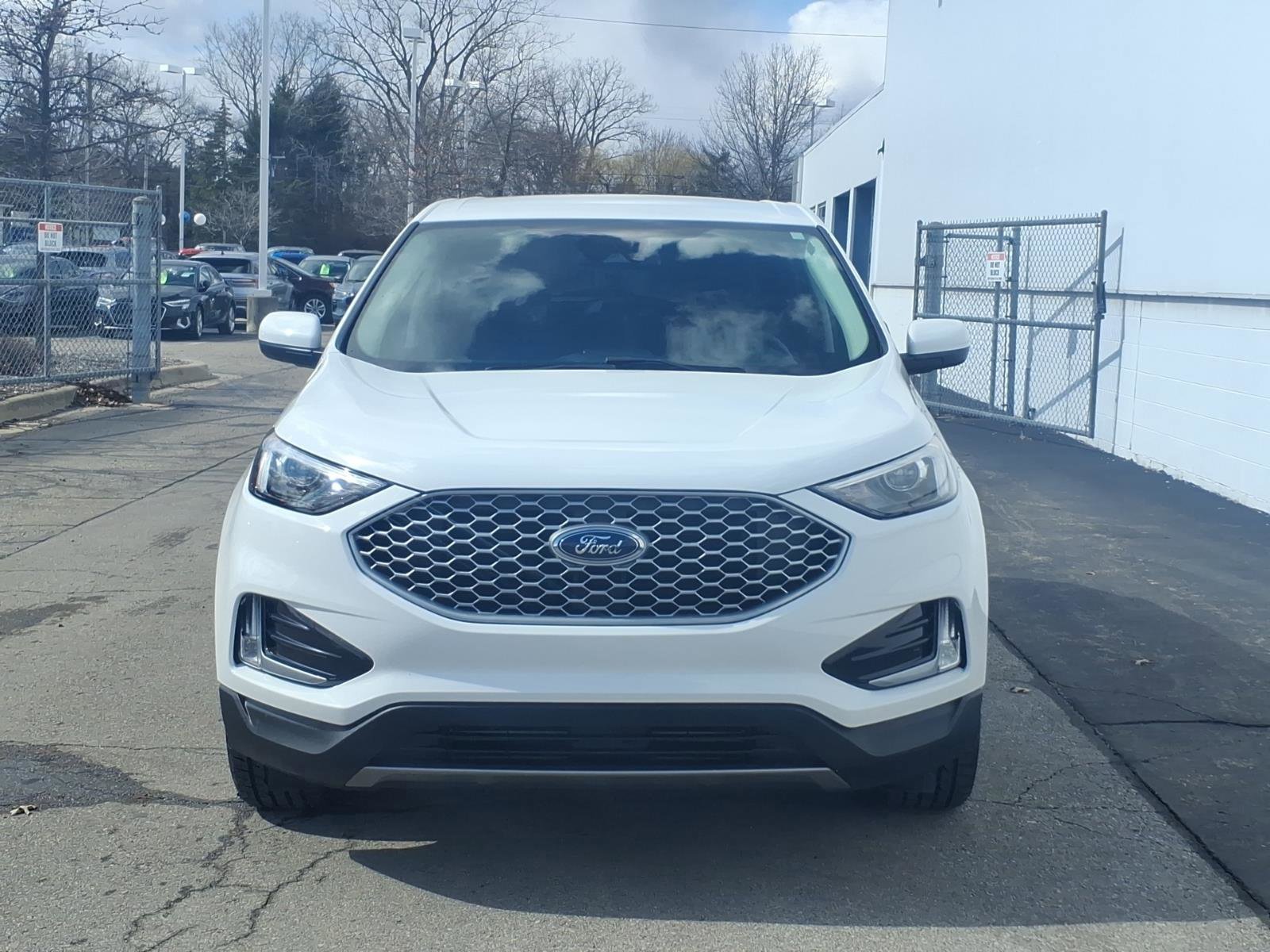 Certified 2023 Ford Edge SEL w/ Convenience Package image 6