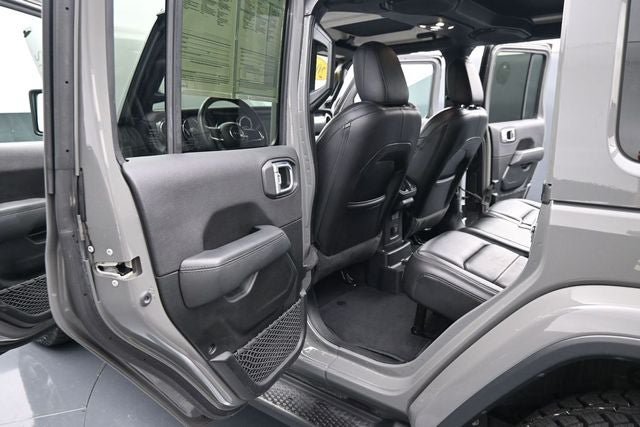 Used 2021 Jeep Wrangler Unlimited Sahara AWD/4WD image 14