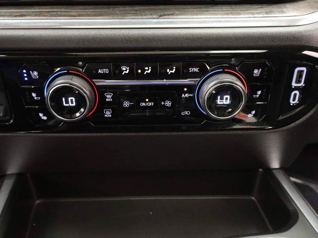 Used 2024 Chevrolet Silverado 1500 LTZ AWD/4WD image 38