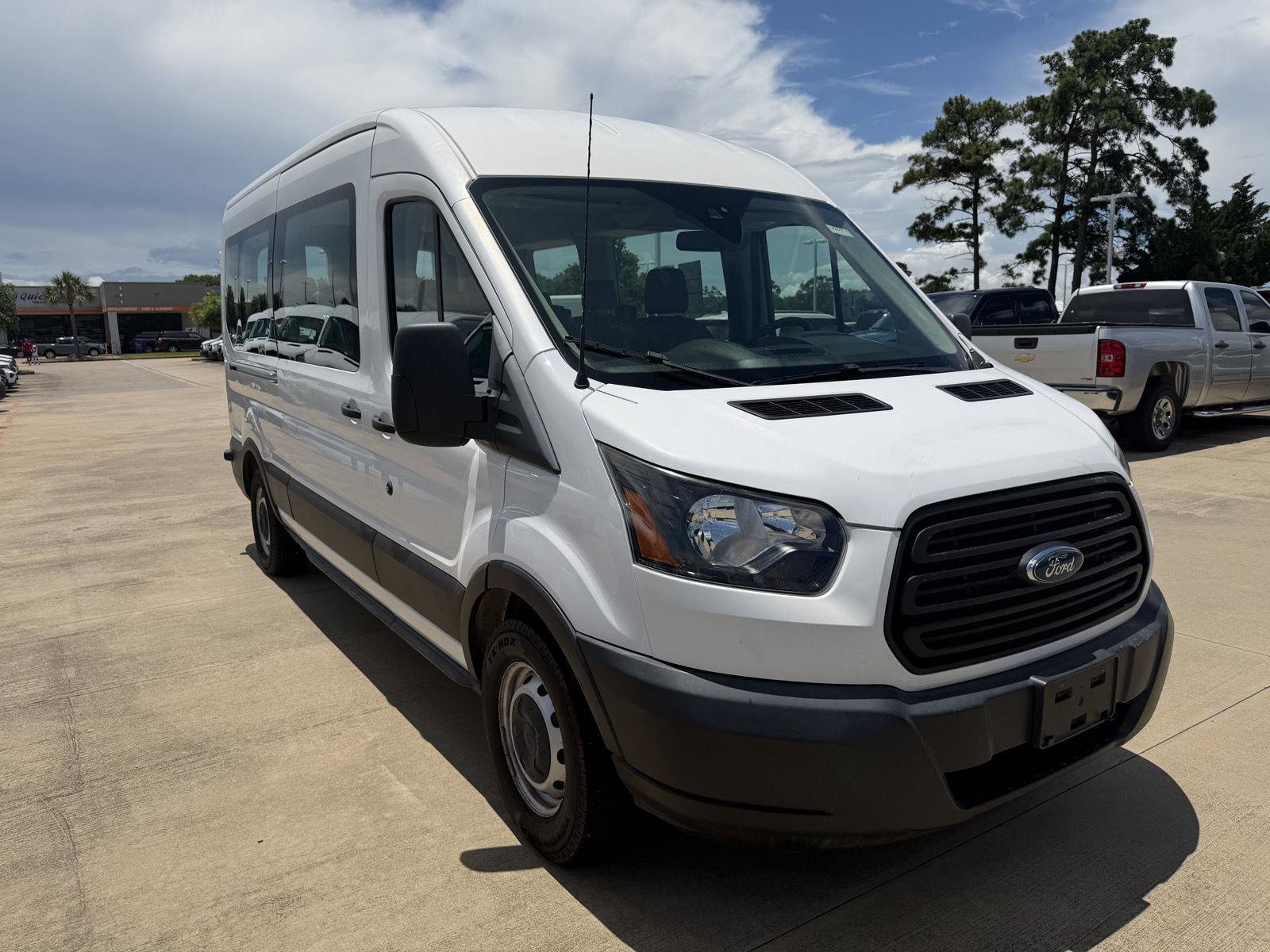 Certified 2019 Ford Transit 350 XL RWD image 2