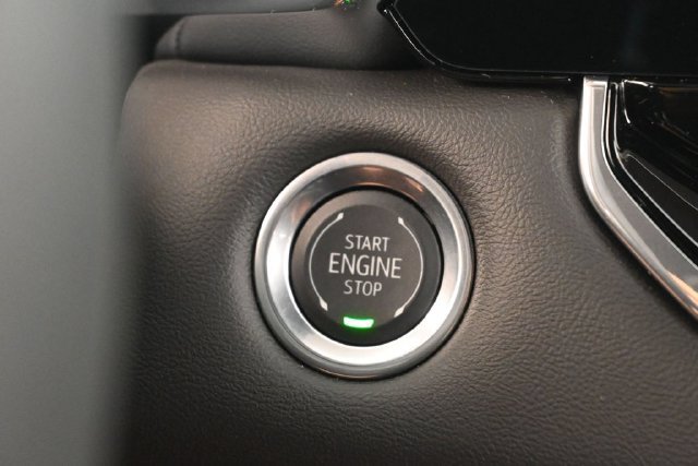 Used 2026 GMC Canyon Elevation RWD image 20