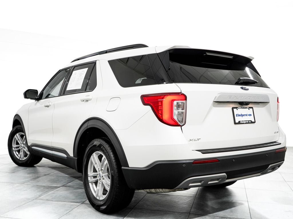 Certified 2023 Ford Explorer XLT w/ Equipment Group 202A AWD/4WD image 5