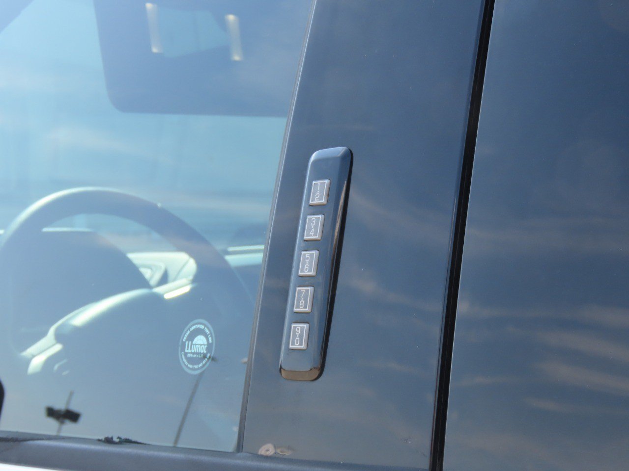 Certified 2018 Ford F150 Lariat w/ Equipment Group 502A Luxury RWD image 19