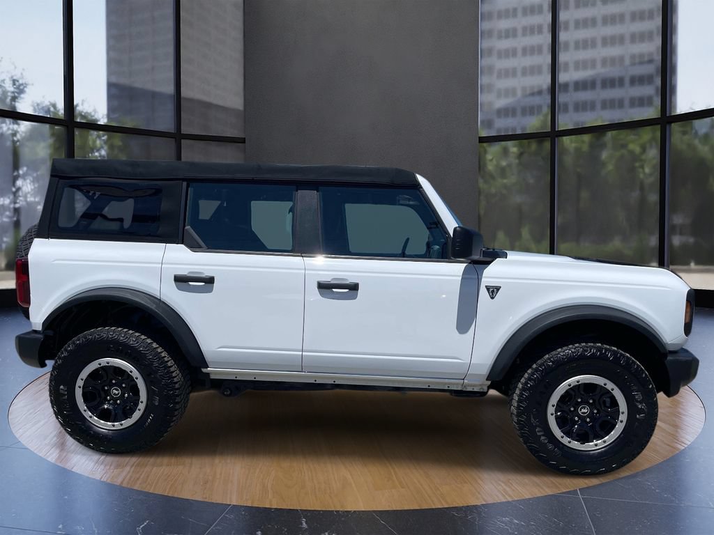 Certified 2022 Ford Bronco 4-Door w/ Sasquatch Package AWD/4WD image 2