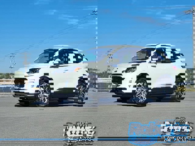 Certified 2022 Ford Escape SEL