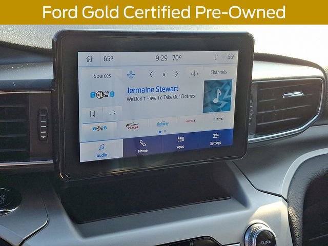 Certified 2022 Ford Explorer XLT w/ Equipment Group 202A image 19
