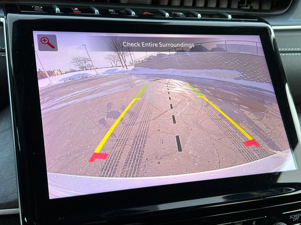 Used 2024 Jeep Grand Cherokee Limited w/ Trailer Tow Package image 28