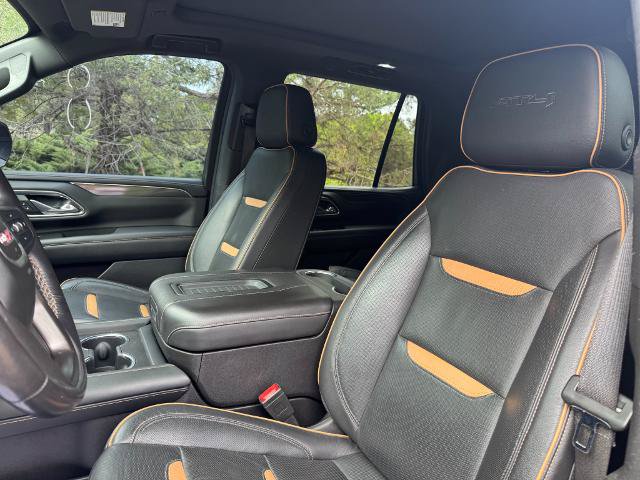 Used 2021 GMC Yukon AT4 w/ Technology Package AWD/4WD image 12