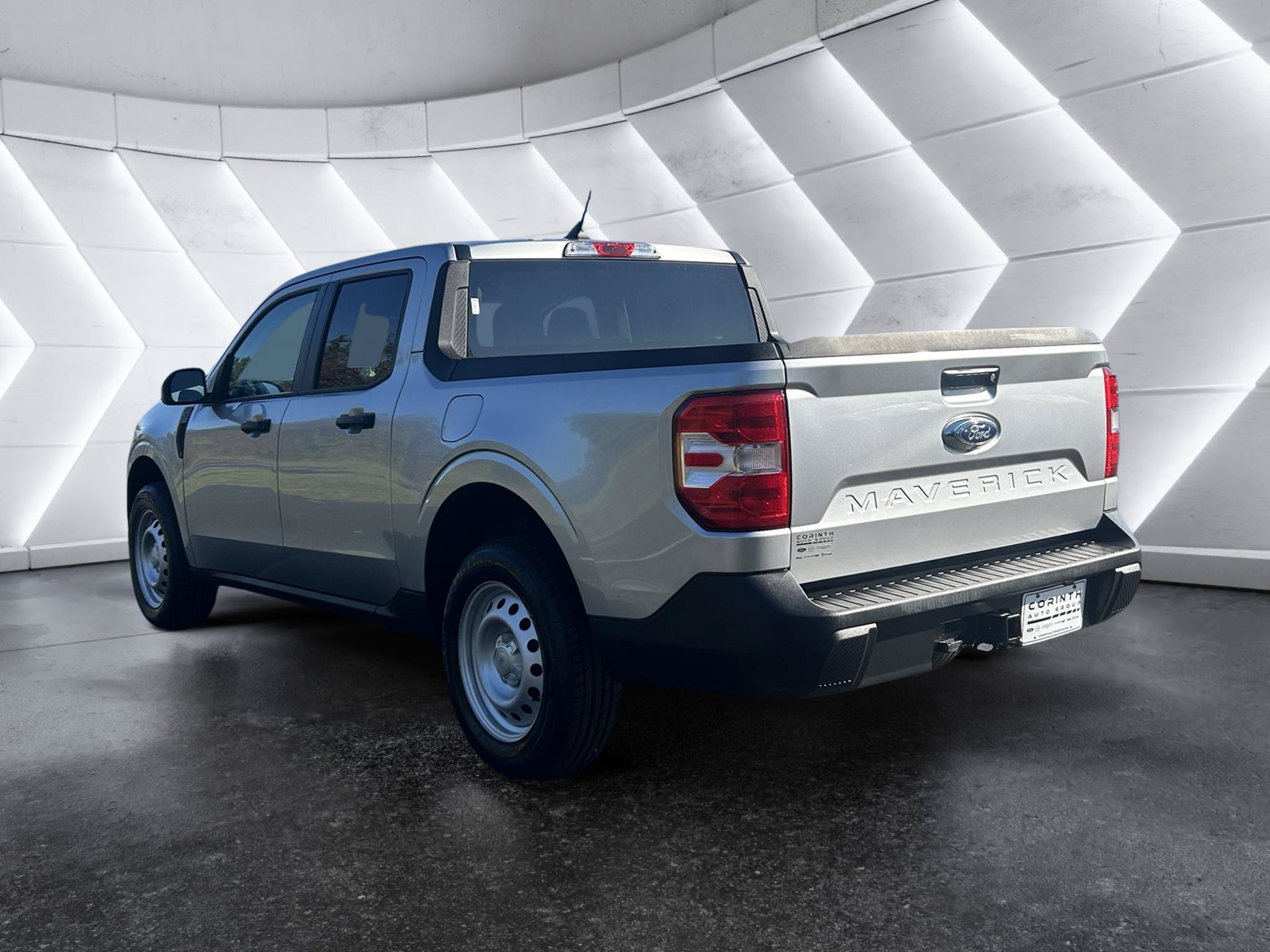 Certified 2022 Ford Maverick XL FWD image 5