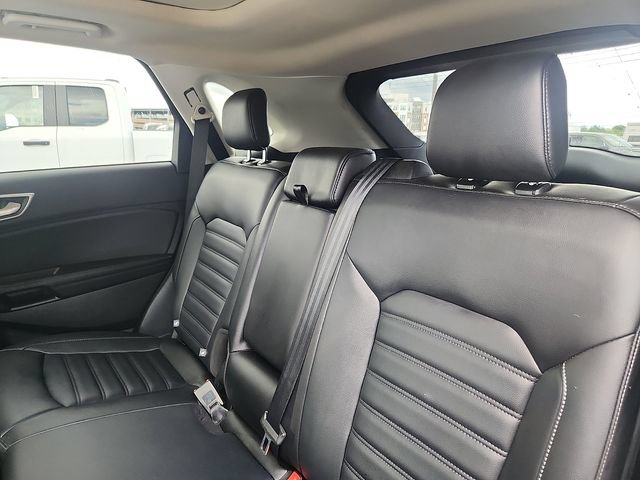 Certified 2022 Ford Edge SEL w/ Convenience Package AWD/4WD image 25