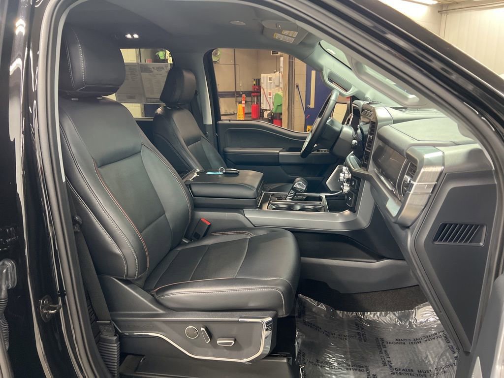 Certified 2022 Ford F150 Lariat w/ Equipment Group 502A High image 9