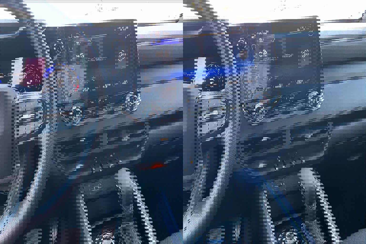 Used 2026 Chevrolet Colorado Trail Boss image 9