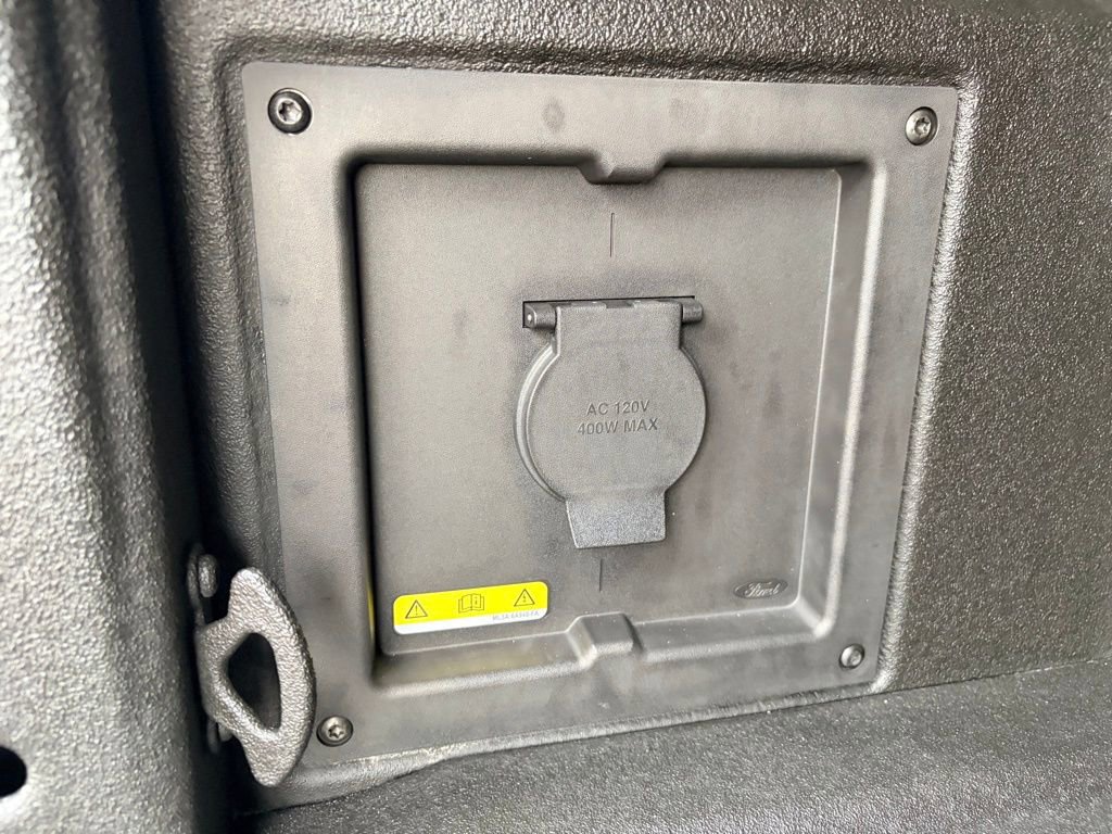 Certified 2022 Ford F150 Raptor w/ Equipment Group 801A High image 35