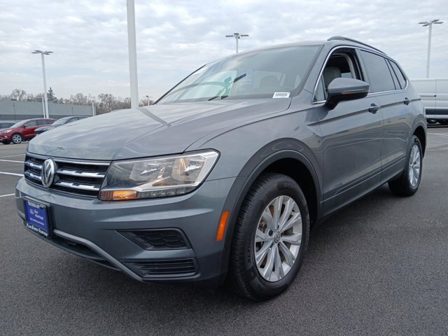 Used 2019 Volkswagen Tiguan SE w/ Panoramic Sunroof Package AWD/4WD image 6