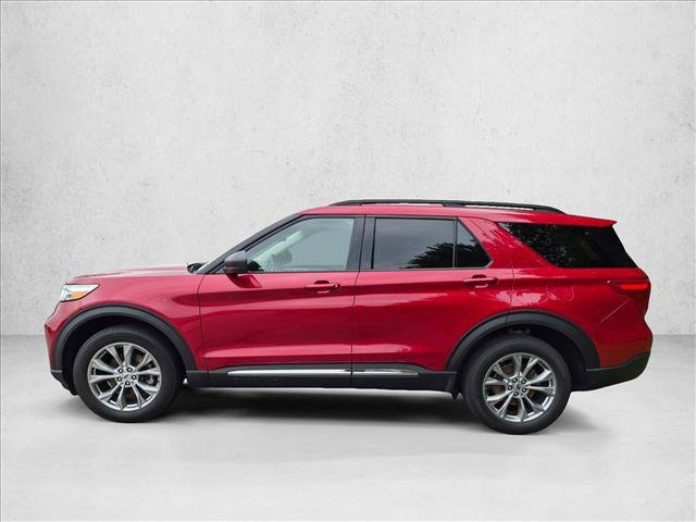 Certified 2023 Ford Explorer XLT w/ Equipment Group 202A AWD/4WD image 8