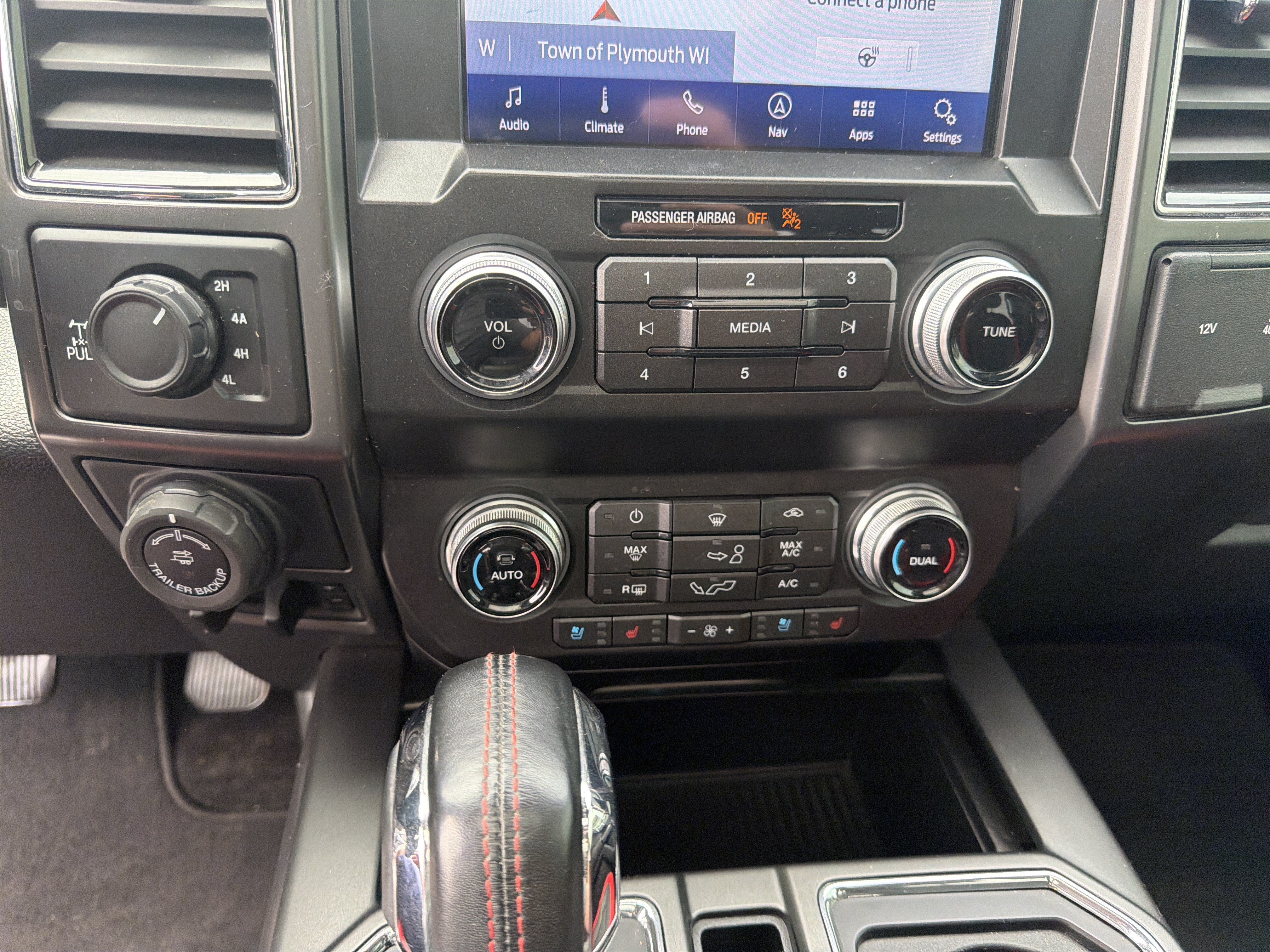 Certified 2019 Ford F150 Lariat w/ Equipment Group 502A Luxury AWD/4WD image 54