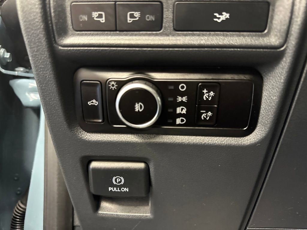 Certified 2023 Ford F150 XLT w/ Equipment Group 302A High image 31