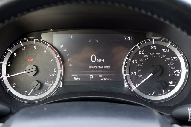 Used 2024 Toyota Highlander LE image 34