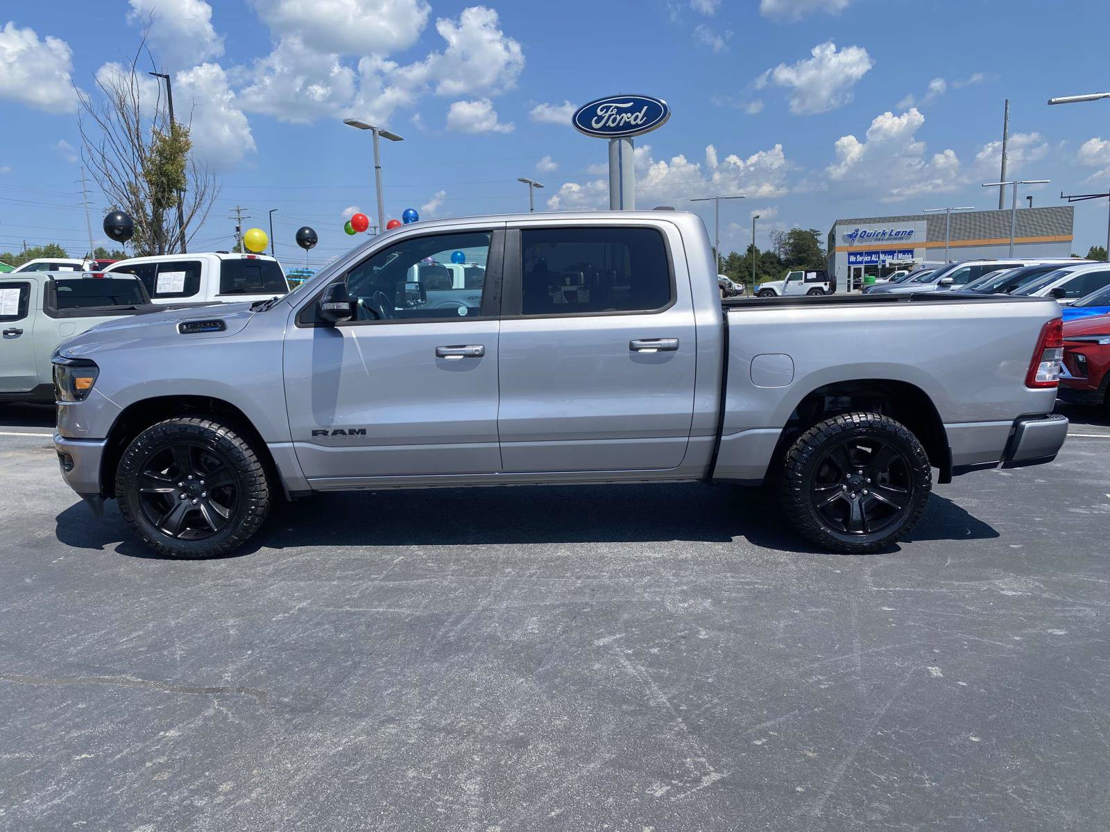 Used 2022 RAM 1500 Big Horn AWD/4WD image 4