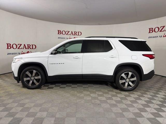 Used 2020 Chevrolet Traverse LT w/ LT Premium Package image 2
