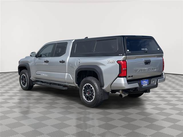 Used 2024 Toyota Tacoma TRD Off-Road AWD/4WD image 9