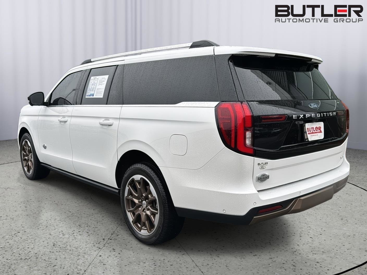 Certified 2025 Ford Expedition Max King Ranch image 3