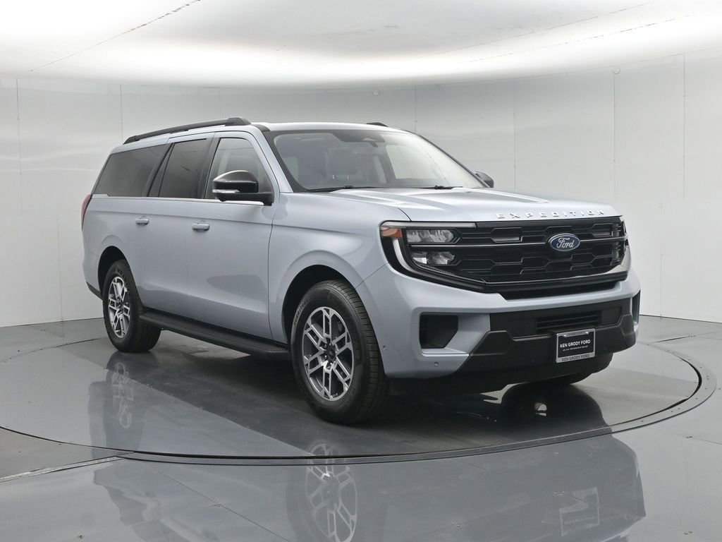 Certified 2025 Ford Expedition Max Active RWD image 60