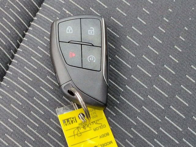 Used 2025 Chevrolet Equinox LT FWD image 28