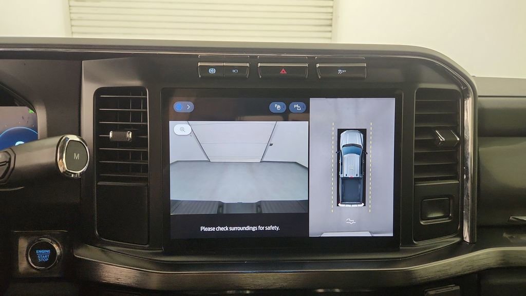 Certified 2024 Ford F250 Lariat w/ Black Appearance Package image 36