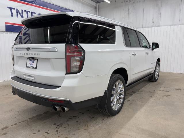 Used 2023 Chevrolet Suburban High Country image 4