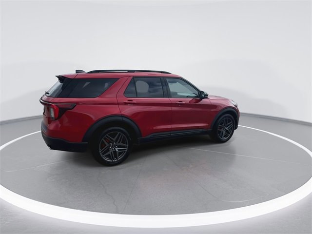 Certified 2025 Ford Explorer ST w/ Sun And Sound Package image 6