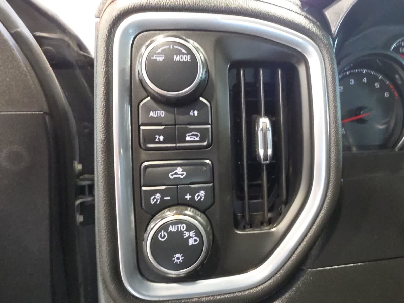 Used 2021 Chevrolet Silverado 1500 LT w/ True North Edition Plus AWD/4WD image 21