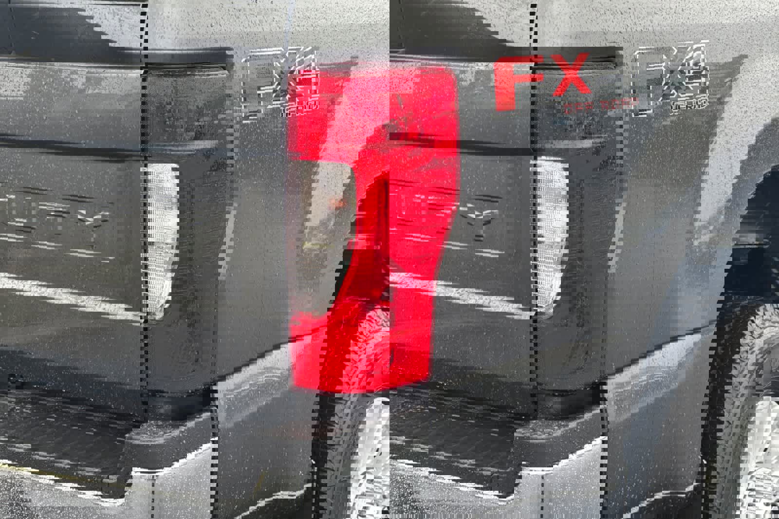 Certified 2020 Ford F350 XL w/ STX Appearance Package image 25