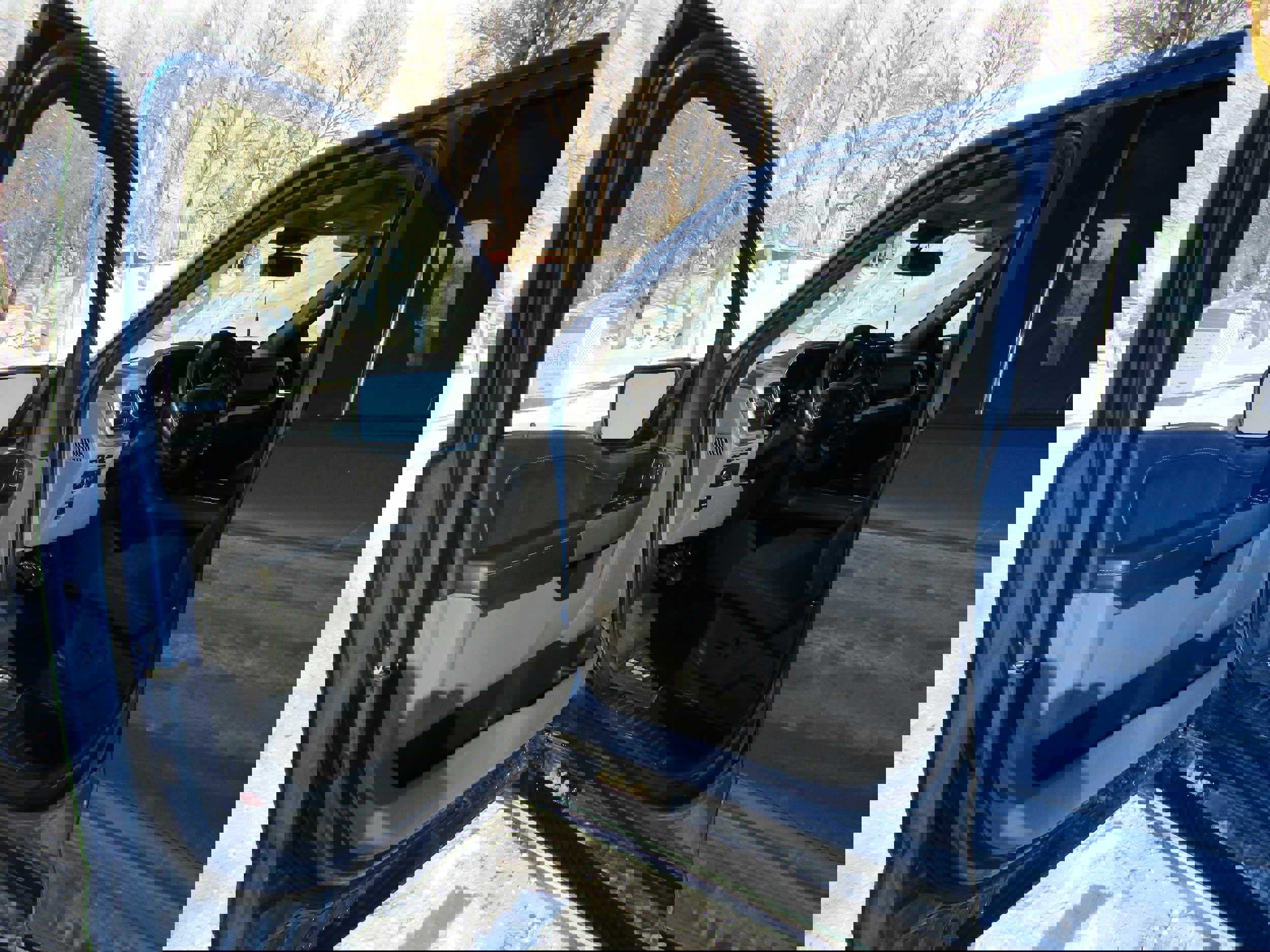 Certified 2022 Ford F150 XLT w/ Equipment Group 302A High image 13