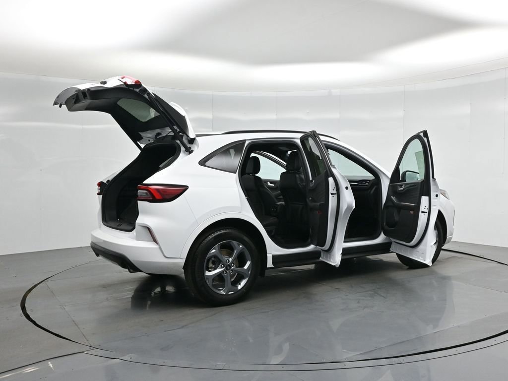 Certified 2023 Ford Escape ST-Line w/ Equipment Group 301A image 35