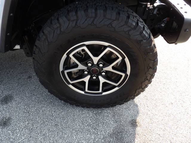 Used 2024 Jeep Wrangler Unlimited Rubicon AWD/4WD image 10