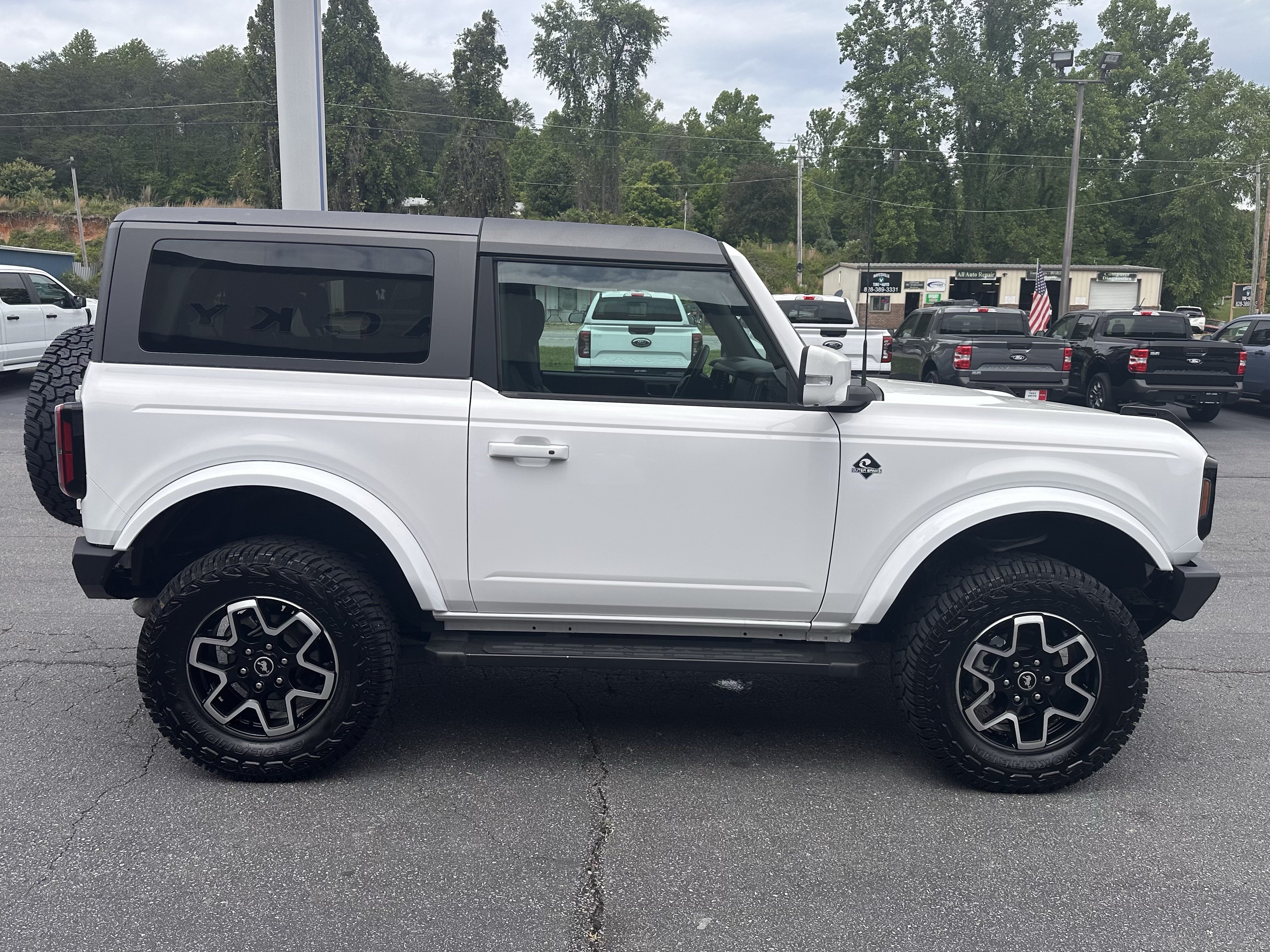 Certified 2021 Ford Bronco Outer Banks AWD/4WD image 5