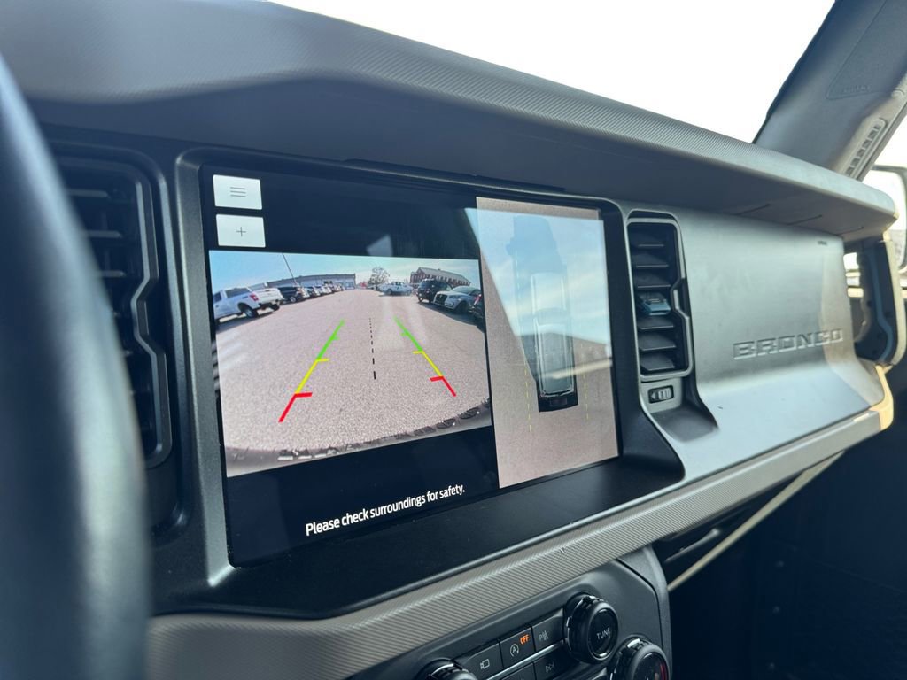 Certified 2022 Ford Bronco Wildtrak image 13